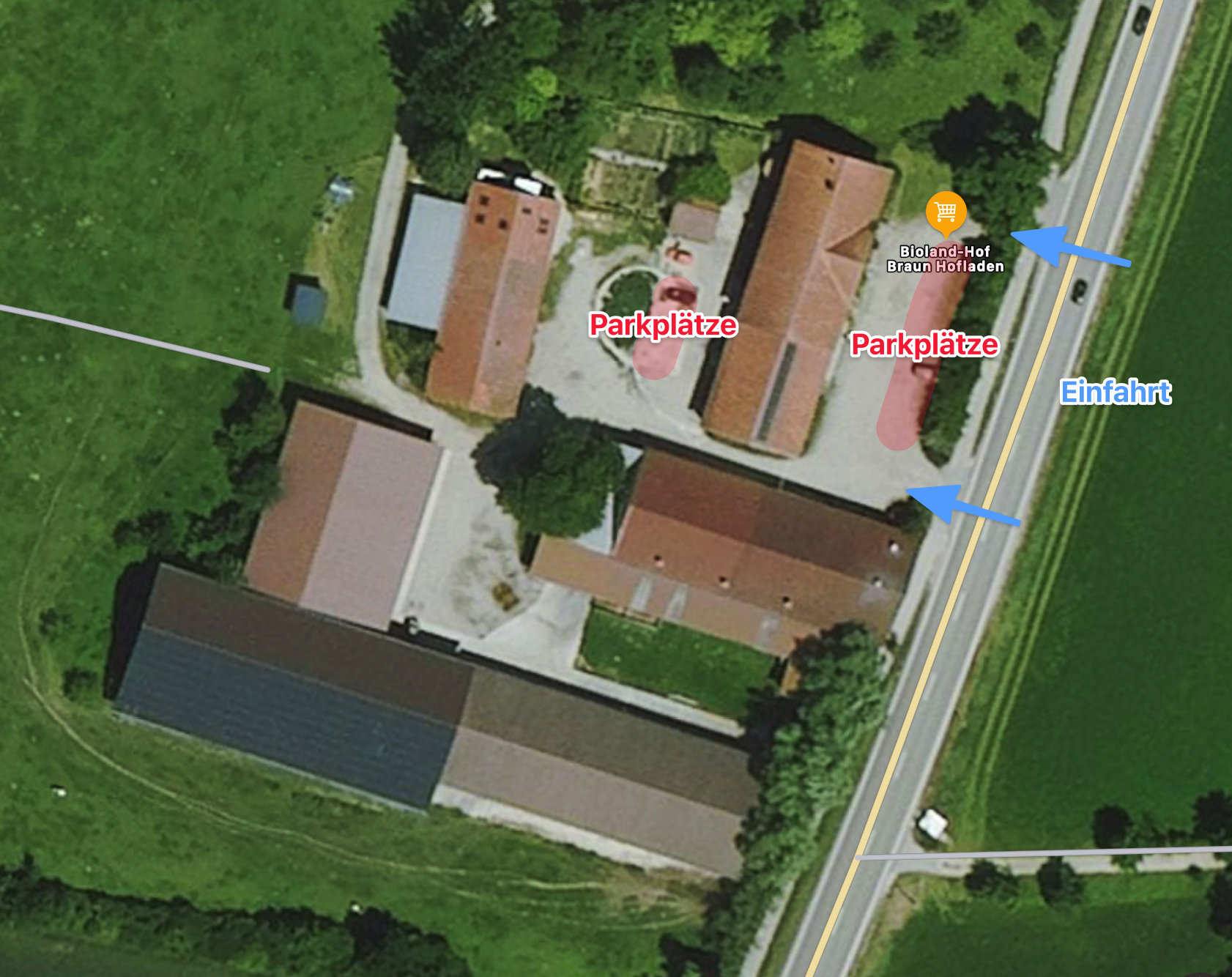Parkplatzmarkierung beim Alten Kuhstall